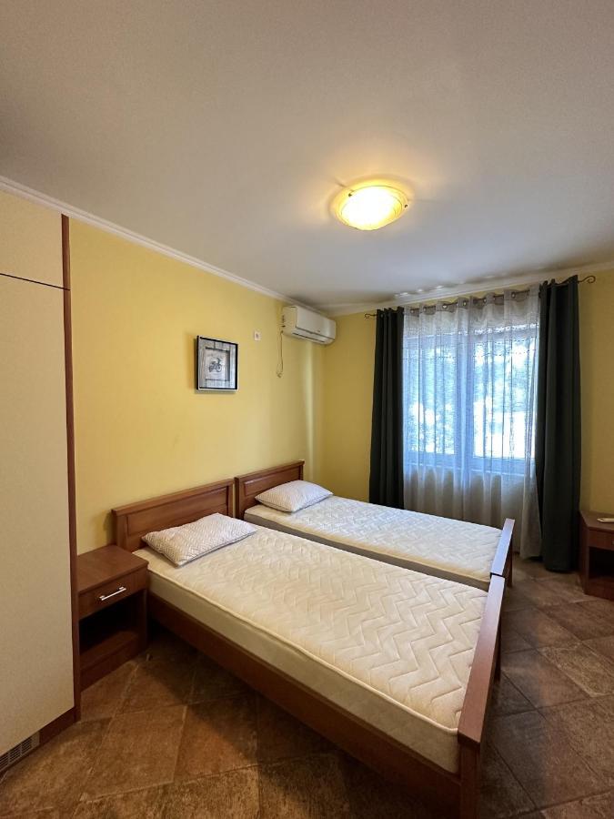 Apartment Villa Elena Бар Экстерьер фото